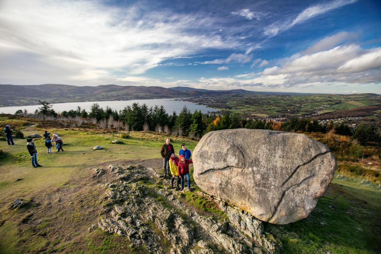 Rostrevor Mountain Lodge - Glamping Pods - Revive Sauna & Hot Tubs Екстериор снимка