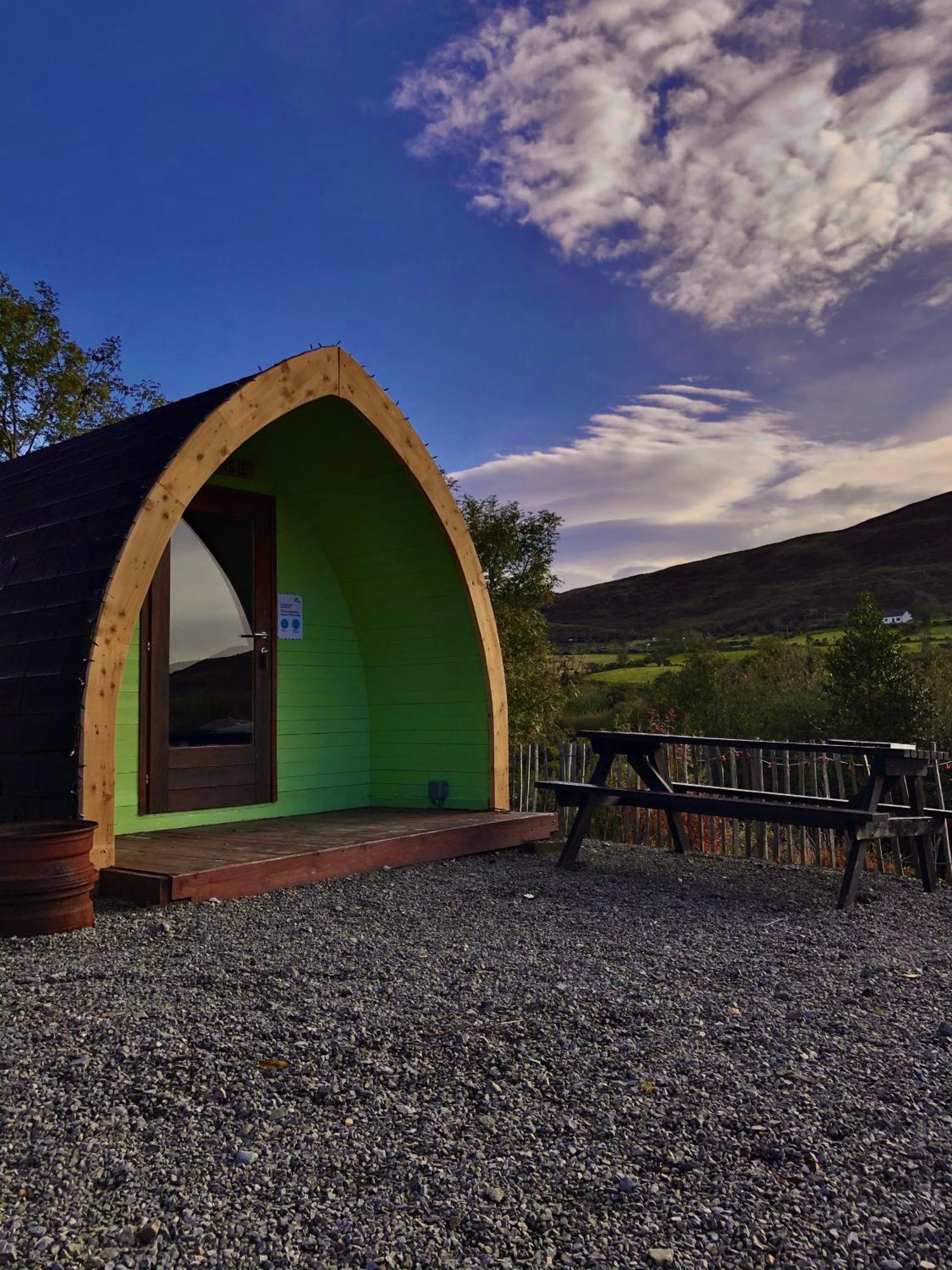 Rostrevor Mountain Lodge - Glamping Pods - Revive Sauna & Hot Tubs Екстериор снимка